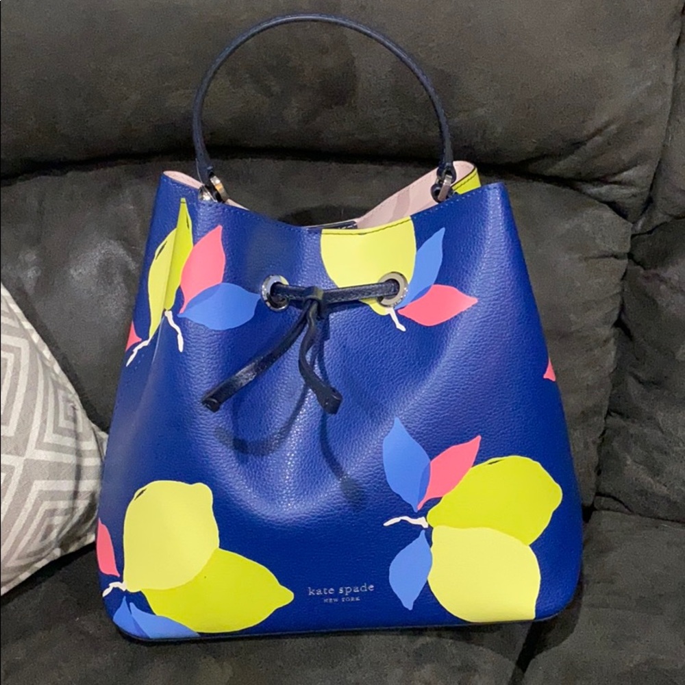 kate spade eva bucket bag